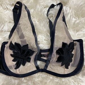 Never worn sheer unlined bra with velvet details